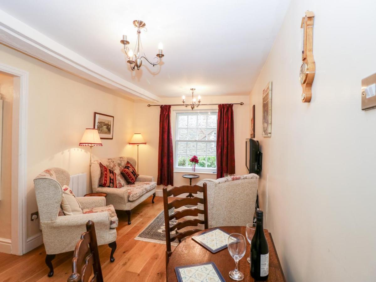 138D Old Star & Garter Mews Villa Ludlow Luaran gambar